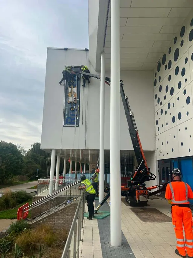 Replacing glazing on commercial building