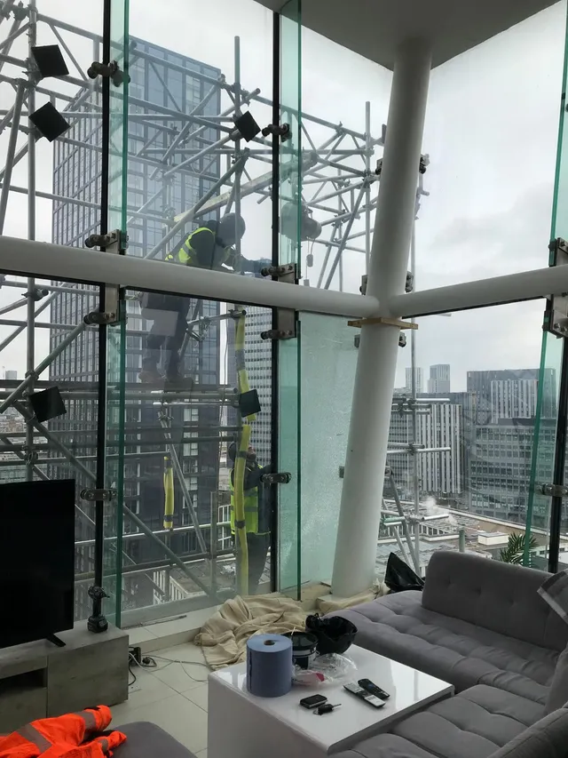 Working on high-rise glazing